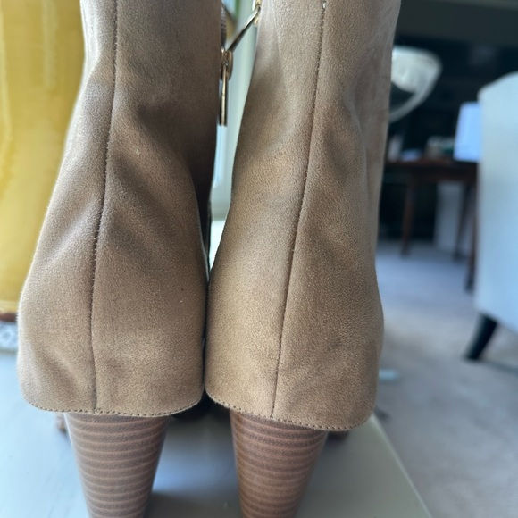 SZ 12 Jessica Simpson CAMEL COLOR Ankle Boots - Picture 4 of 5